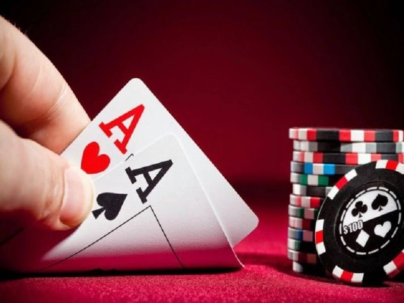 Đền bài xì dách là gì?